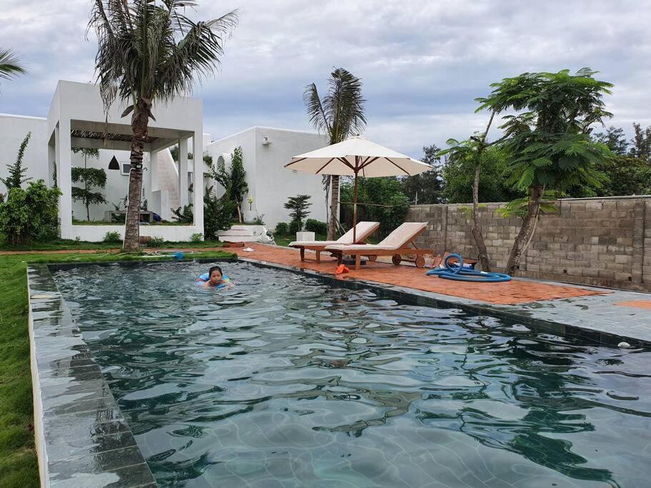 Ho Lan Retreat, Villa Mat Bien Danh Cho 8 Nguoi. Pho Tri Εξωτερικό φωτογραφία
