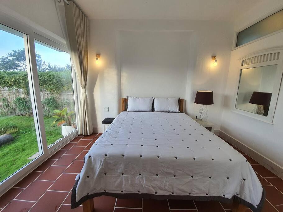 Ho Lan Retreat, Villa Mat Bien Danh Cho 8 Nguoi. Pho Tri Εξωτερικό φωτογραφία
