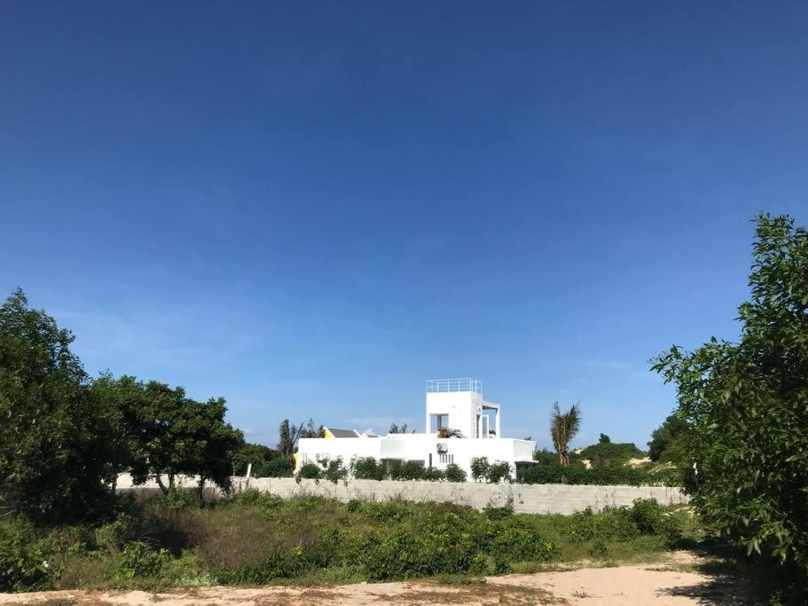Ho Lan Retreat, Villa Mat Bien Danh Cho 8 Nguoi. Pho Tri Εξωτερικό φωτογραφία